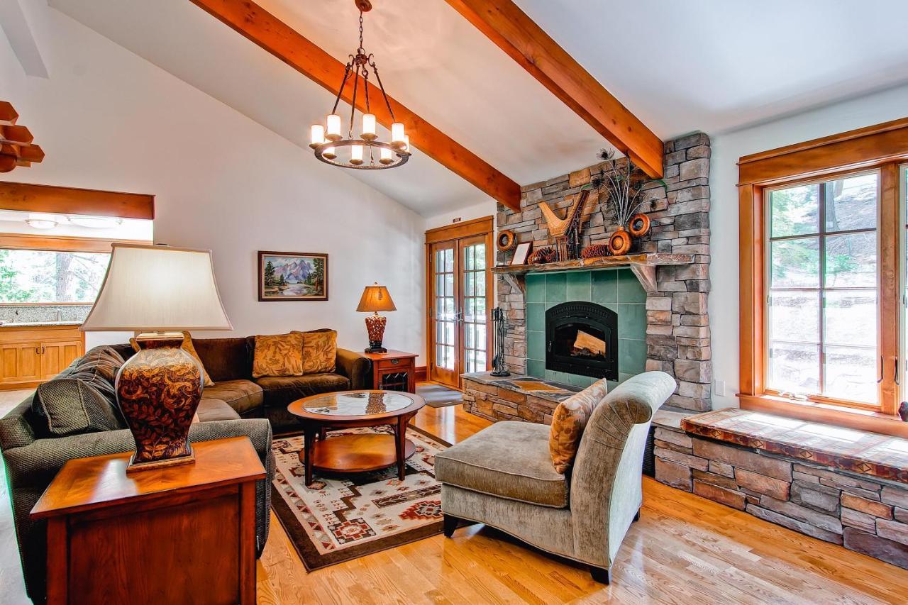Ahwahnichi Lodge Yosemite West Eksteriør bilde